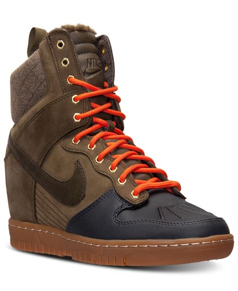 nike sky high dunk boots